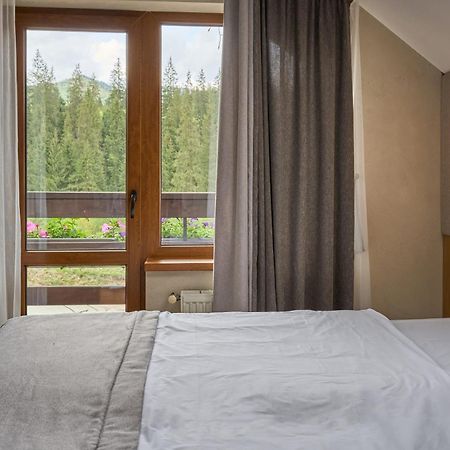 Hotel Vedmezhyi Dvir Bukovel Dış mekan fotoğraf
