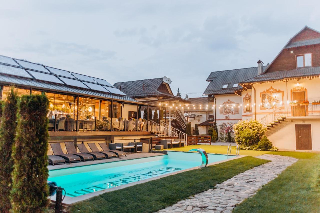 Hotel Vedmezhyi Dvir Bukovel Dış mekan fotoğraf