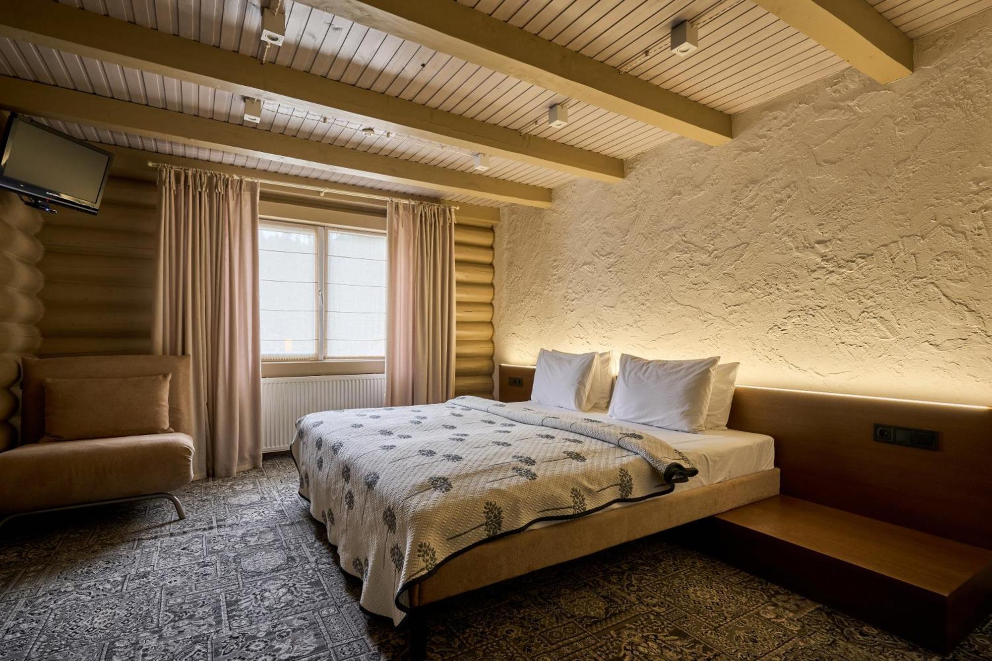Hotel Vedmezhyi Dvir Bukovel Dış mekan fotoğraf